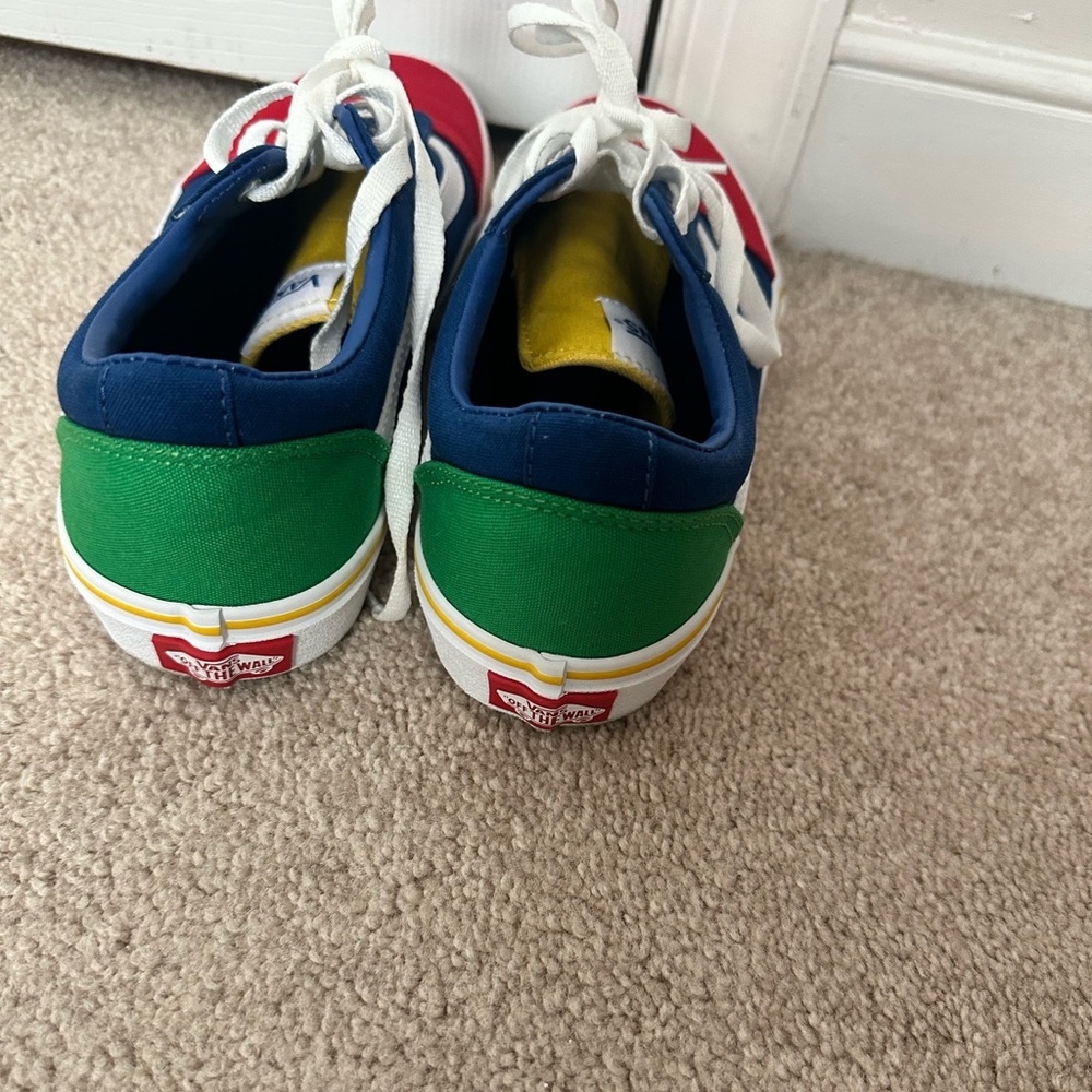 Vans ward - Picture 6 of 7